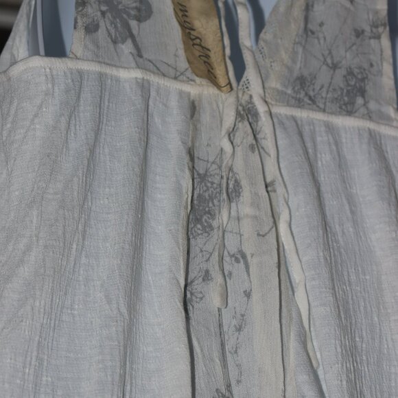 Mystree White/Gray printed Midi Dress with Tie-Neck - Picture 3 of 6
